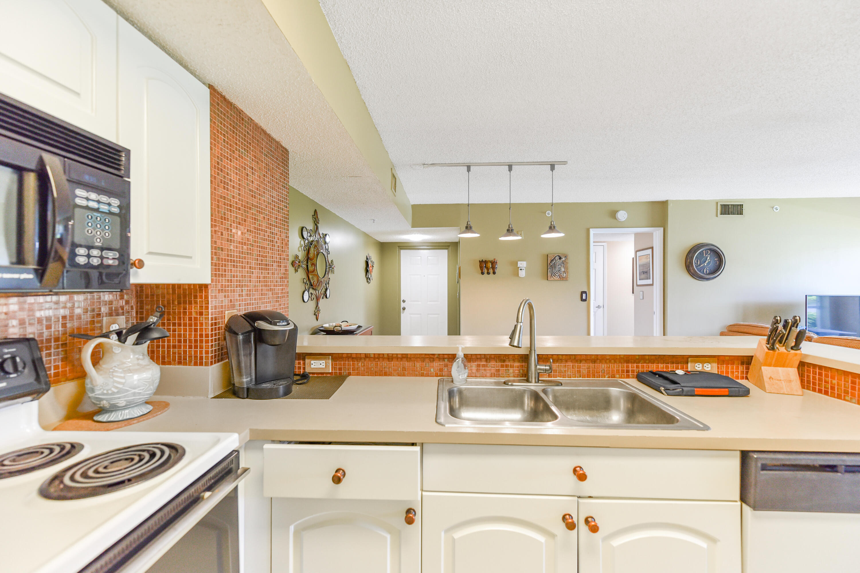 1590 S 42nd Circle 106 Property Photo 14