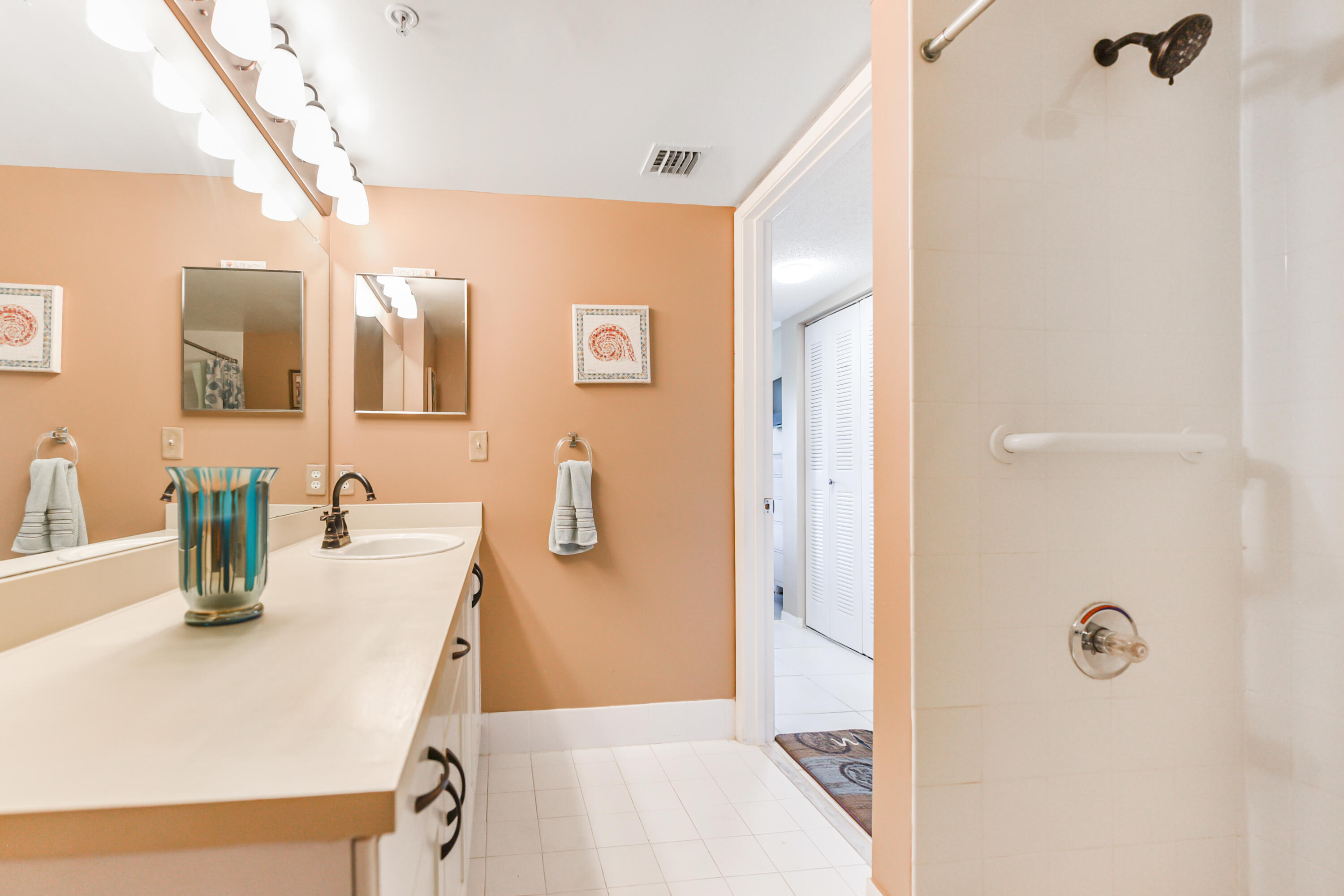 1590 S 42nd Circle 106 Property Photo 22