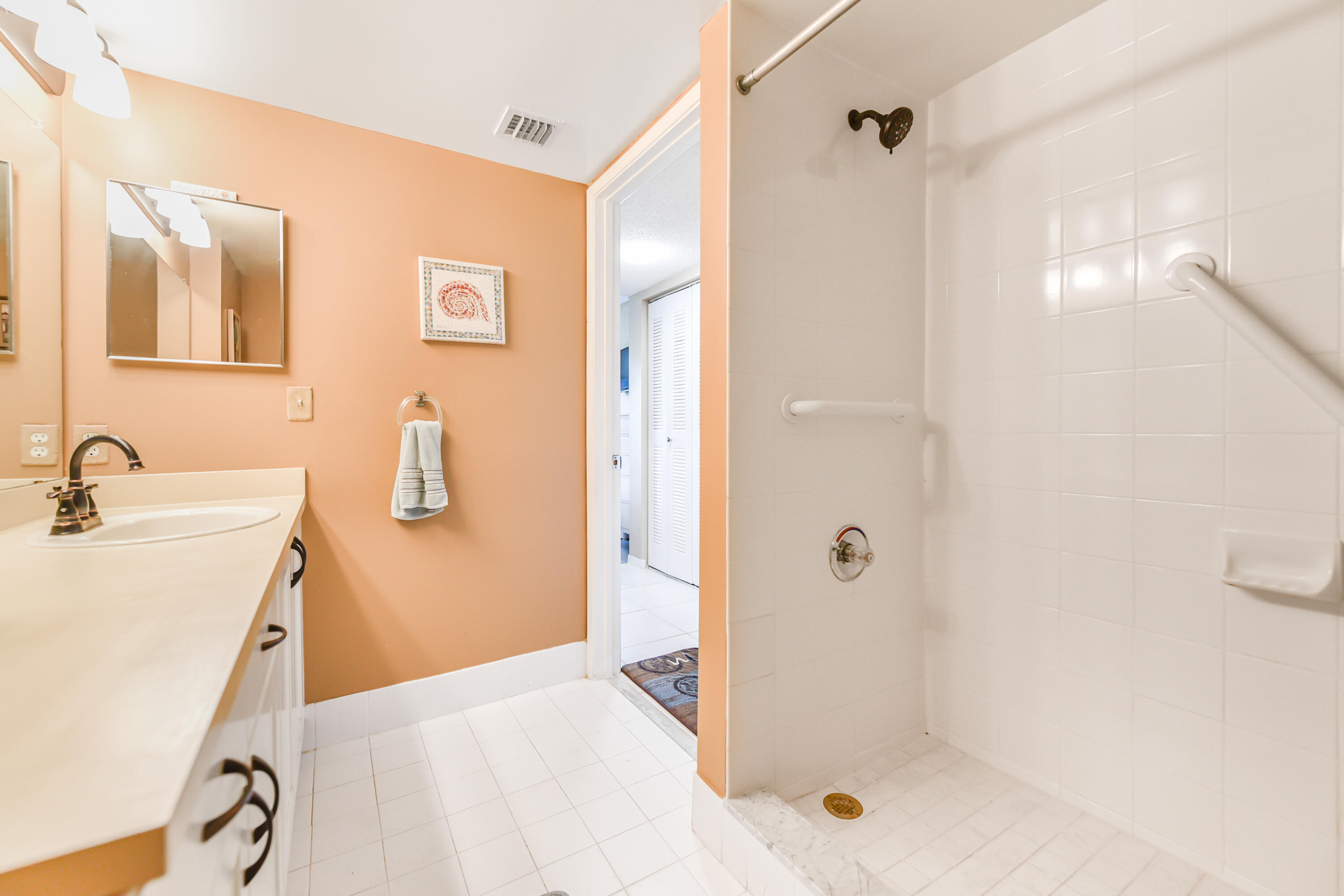 1590 S 42nd Circle 106 Property Photo 23