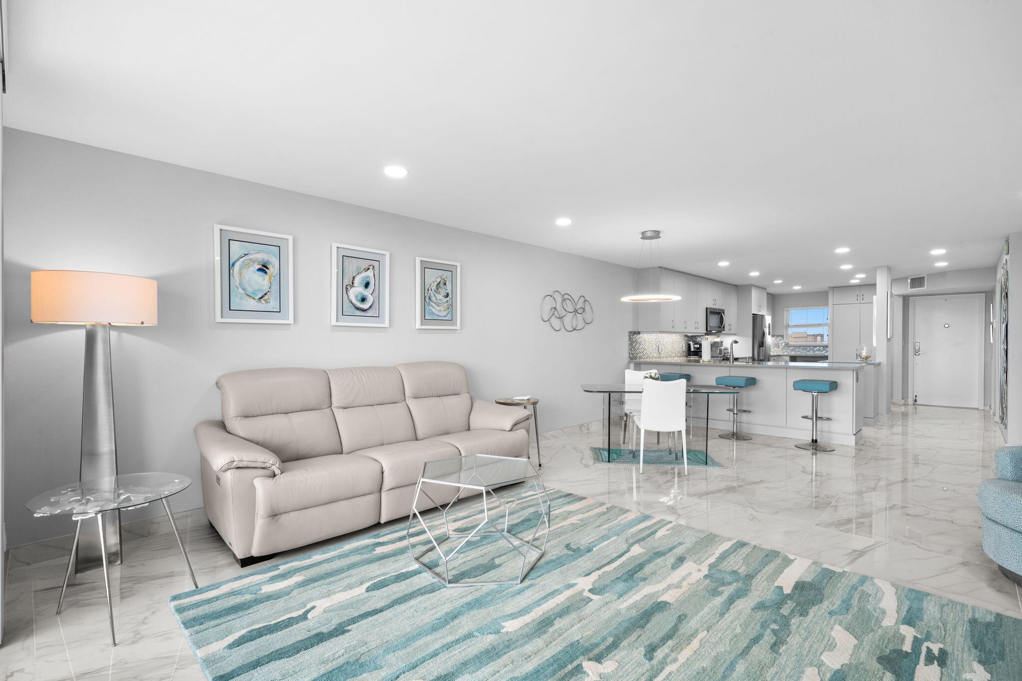511 Bayshore Drive 910 Property Photo 7