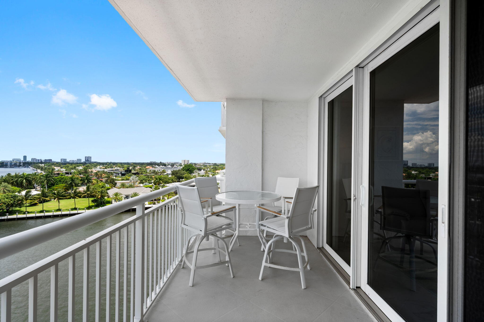 511 Bayshore Drive 910 Property Photo 19