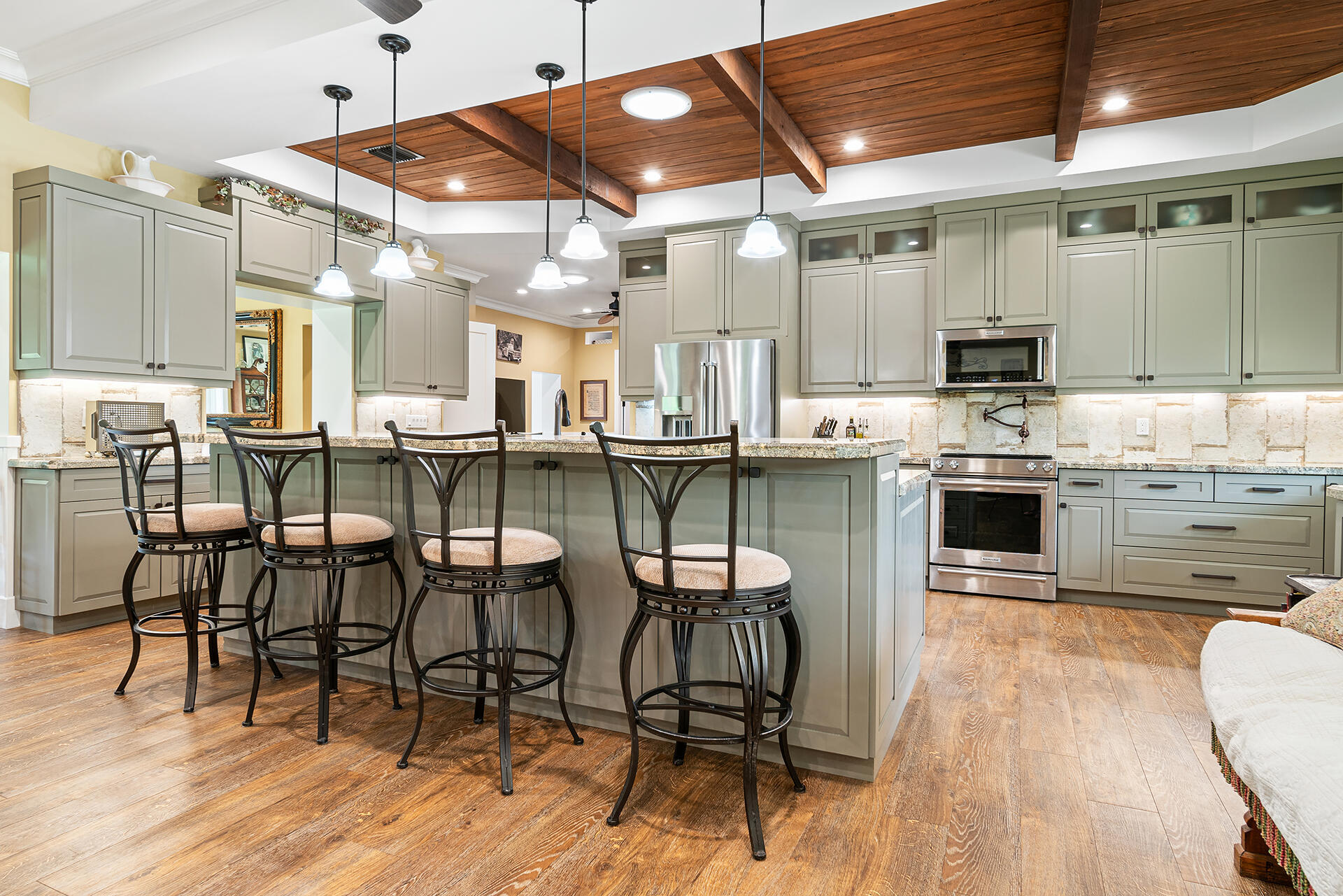 6624 Dillman Road Property Photo 19