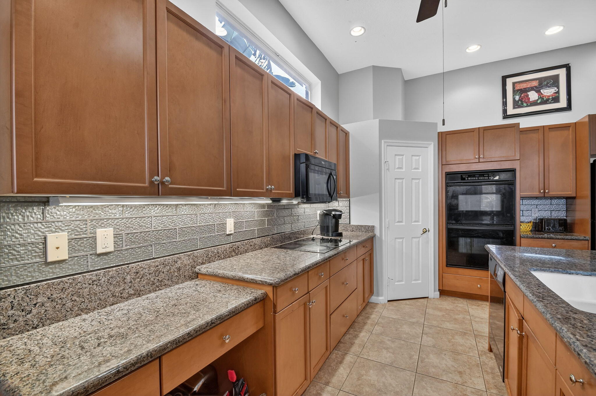 1848 Via Castello Property Photo 26
