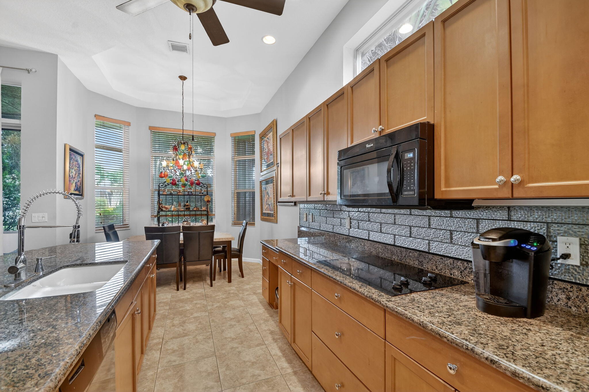1848 Via Castello Property Photo 27