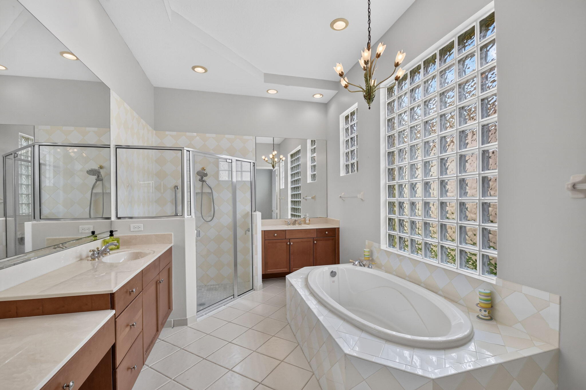 1848 Via Castello Property Photo 38