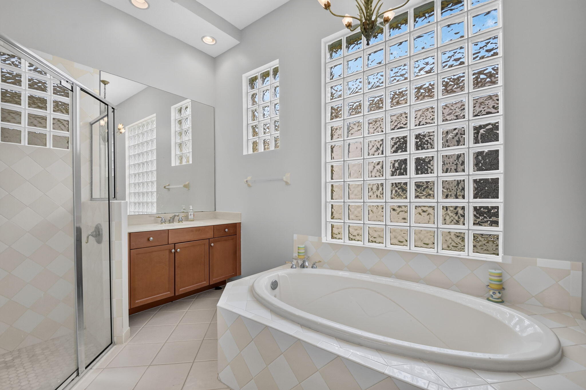 1848 Via Castello Property Photo 40
