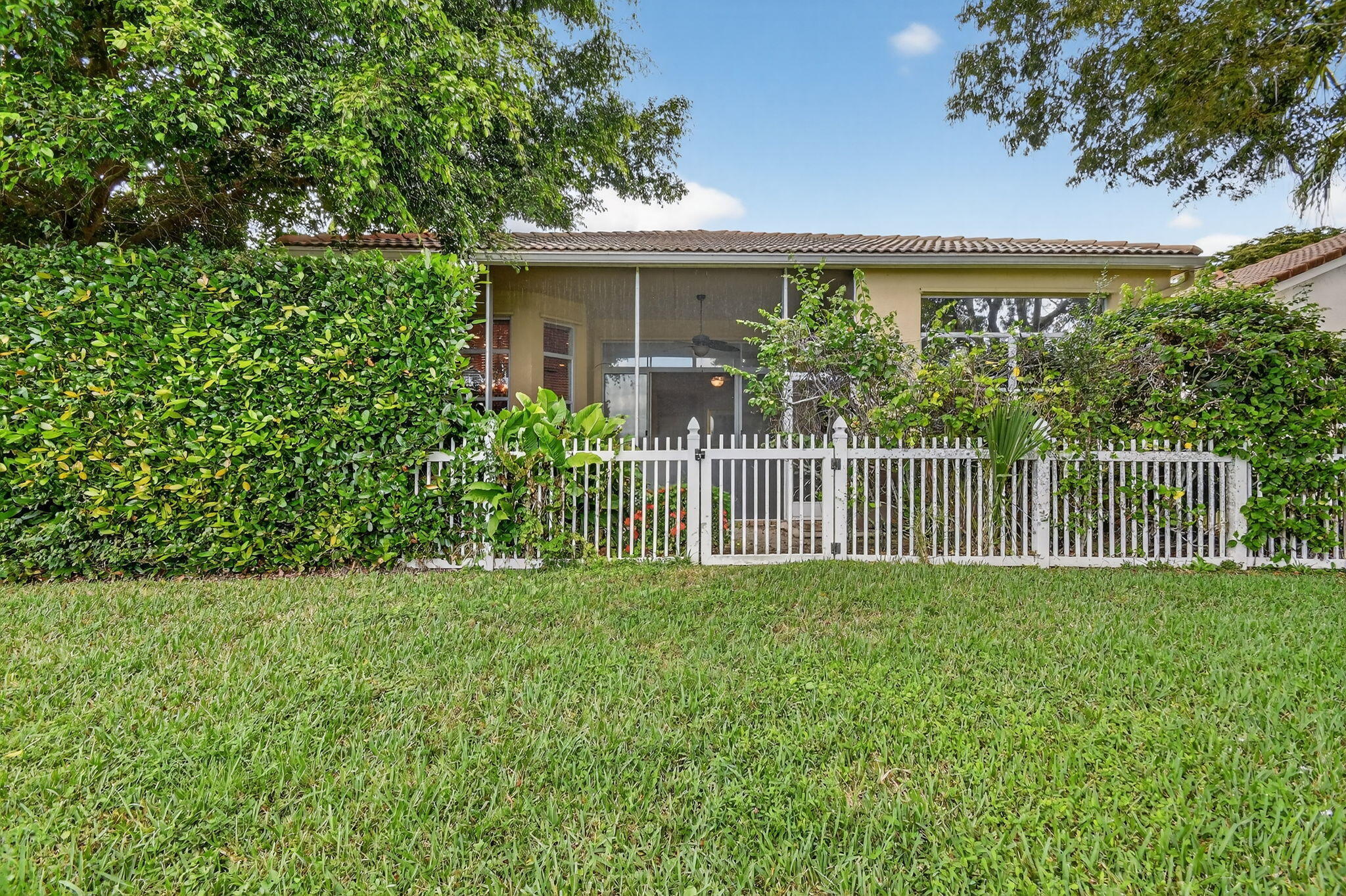 1848 Via Castello Property Photo 55