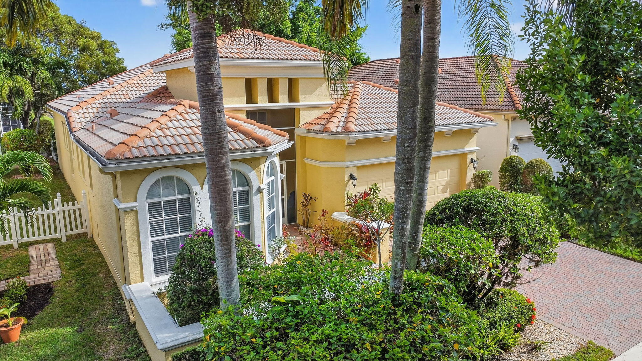 1848 Via Castello Property Photo 71