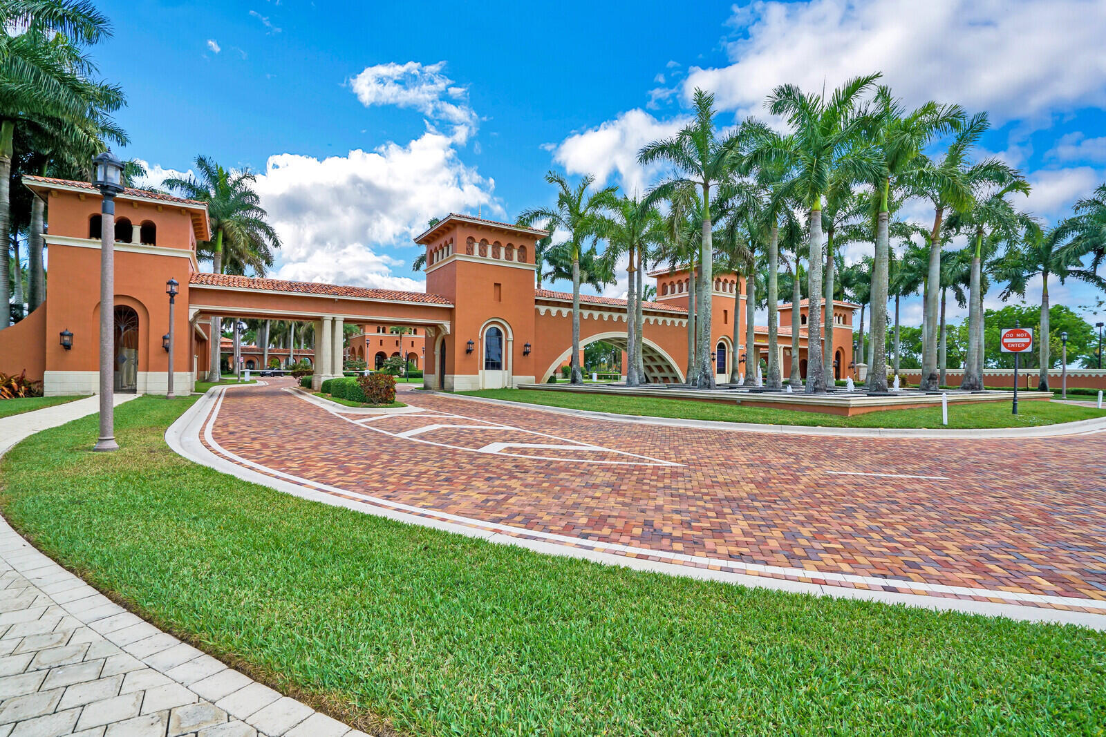 1848 Via Castello Property Photo 84