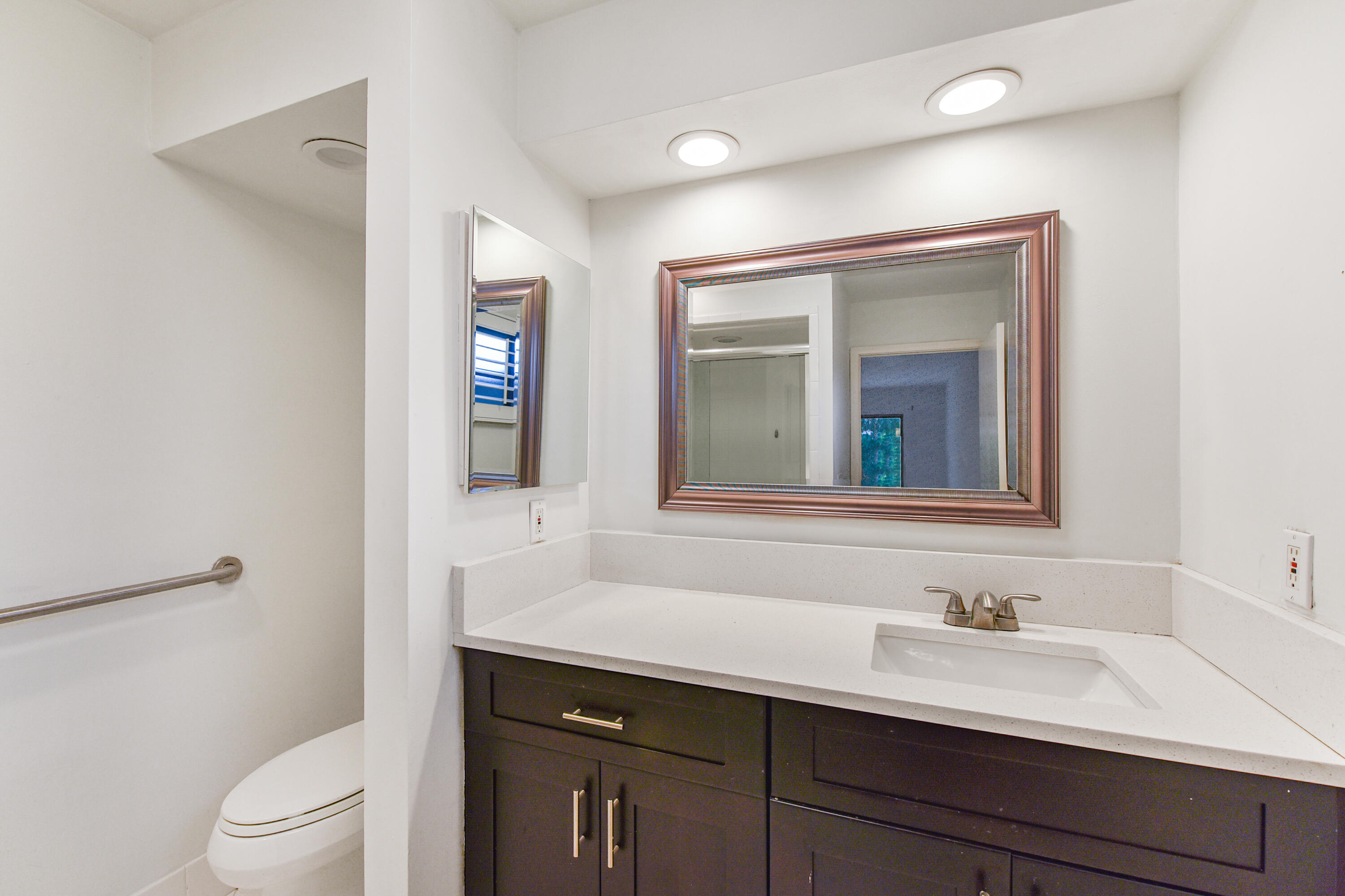 13867 Eastpointe Way Property Photo 18