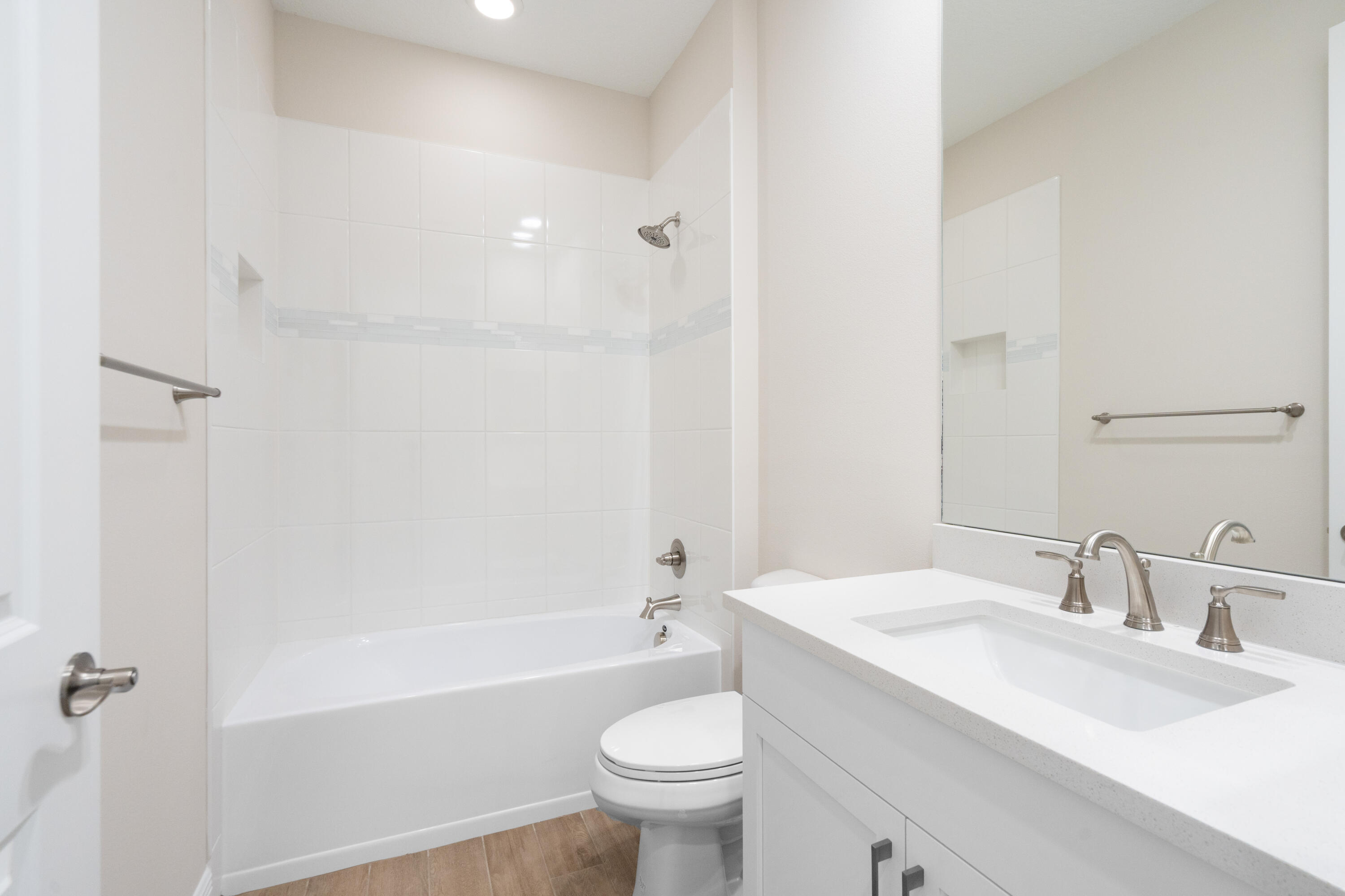 4066 Tower Pointe Way Property Photo 15