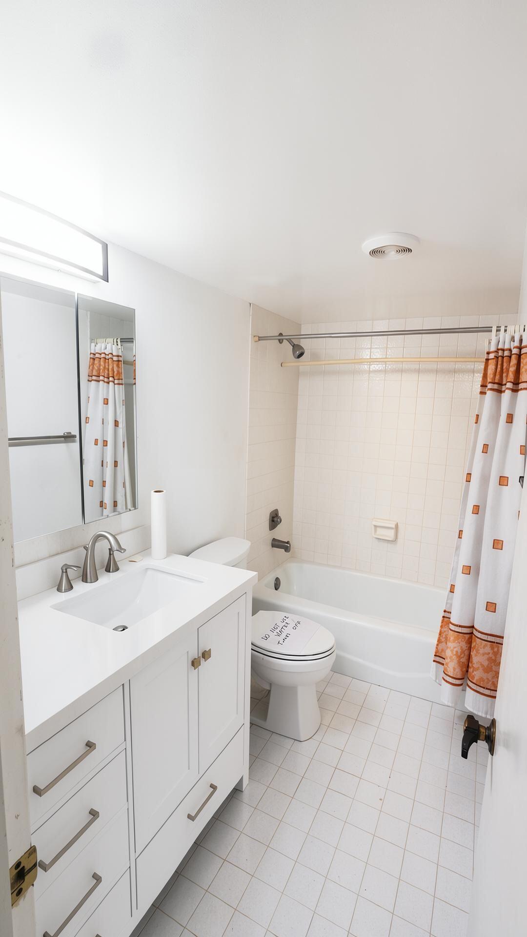 3930 Inverrary Boulevard 303 Property Photo 14