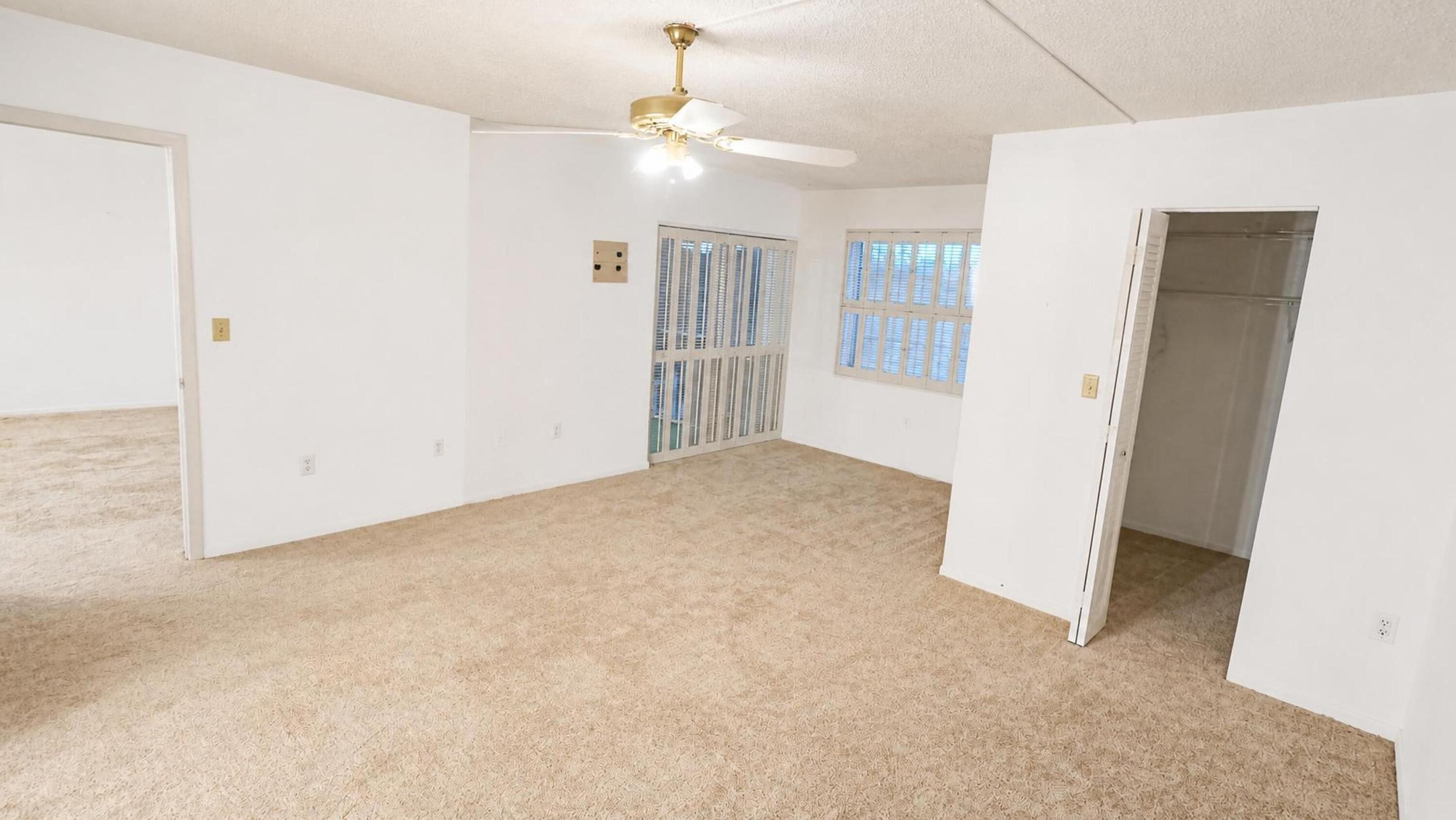 3930 Inverrary Boulevard 303 Property Photo 22