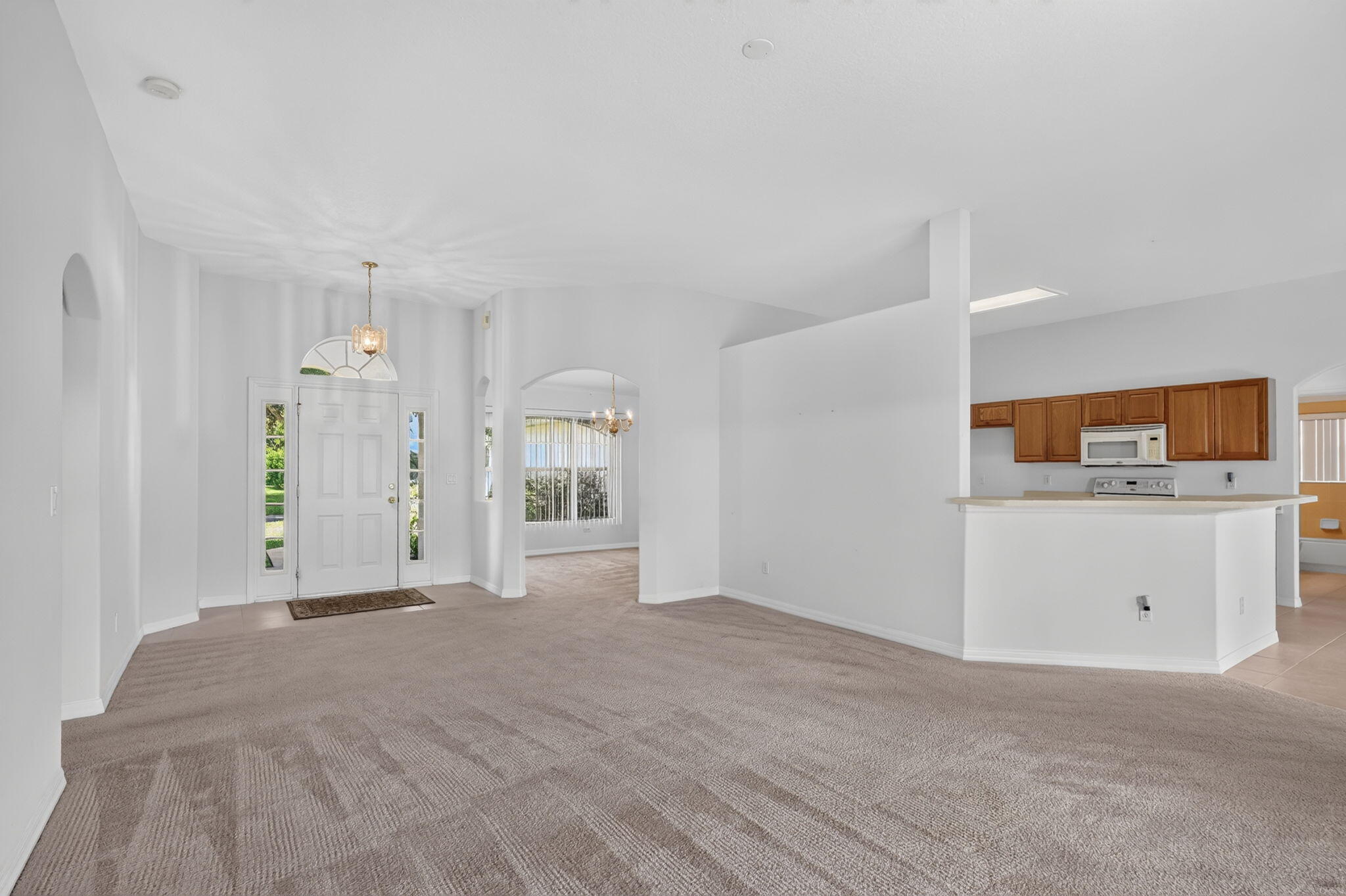 8253 Sand Pine Circle Property Photo 13