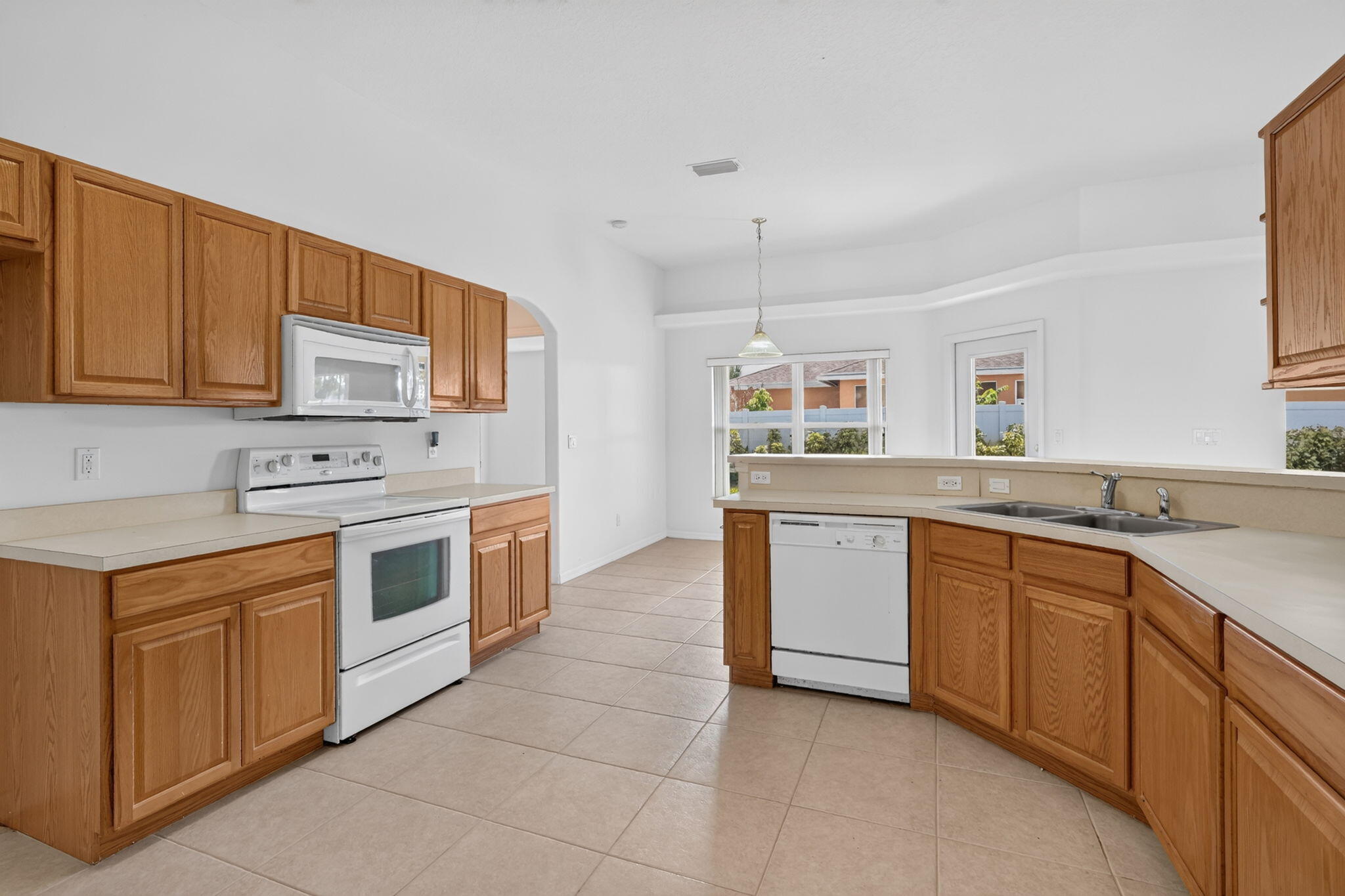 8253 Sand Pine Circle Property Photo 22