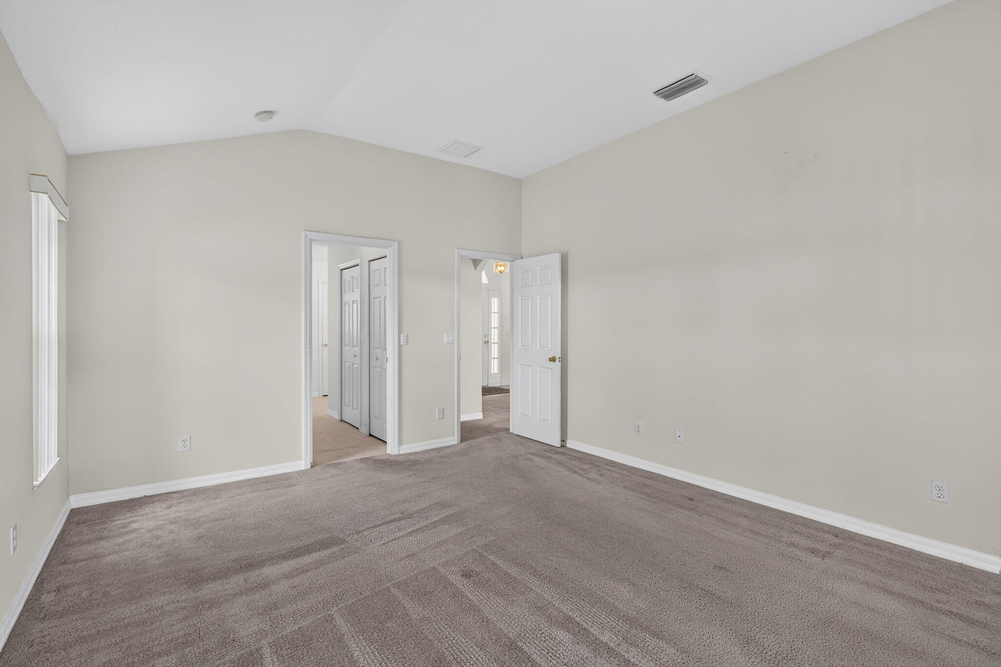 8253 Sand Pine Circle Property Photo 32