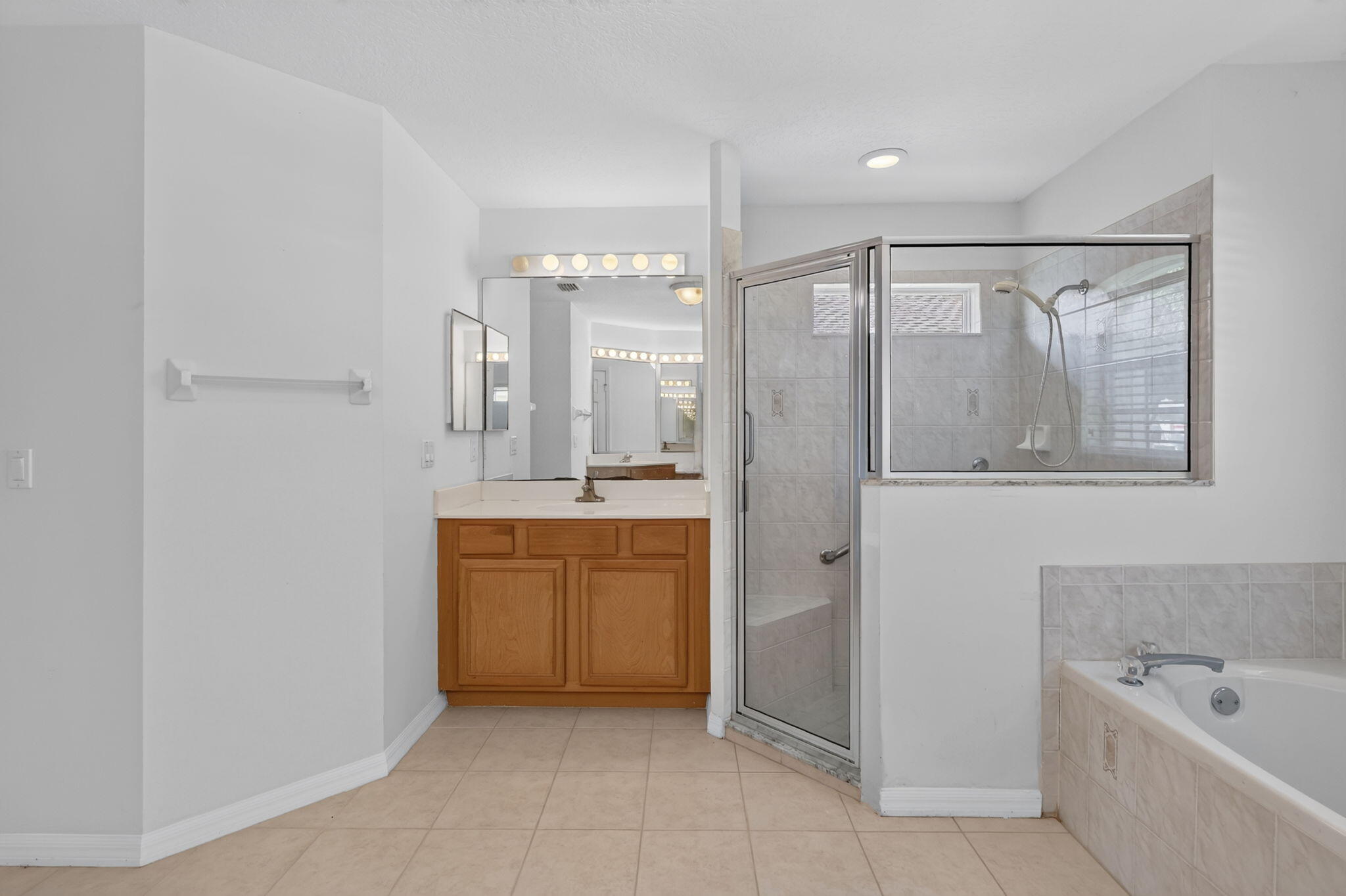 8253 Sand Pine Circle Property Photo 35
