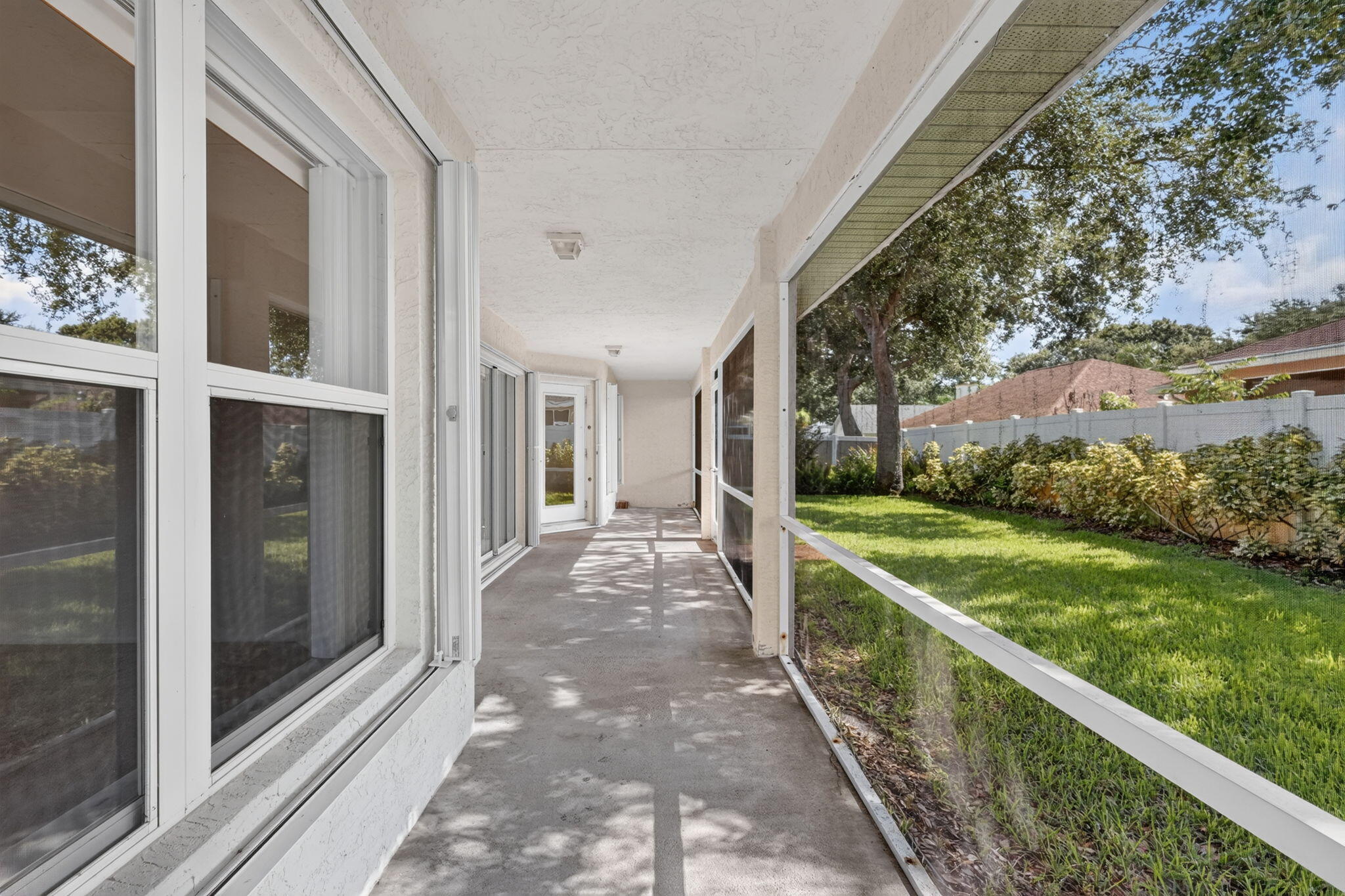 8253 Sand Pine Circle Property Photo 41