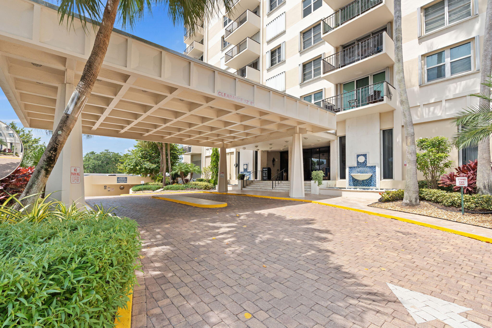 1900 S Ocean Boulevard 10j Property Photo 8
