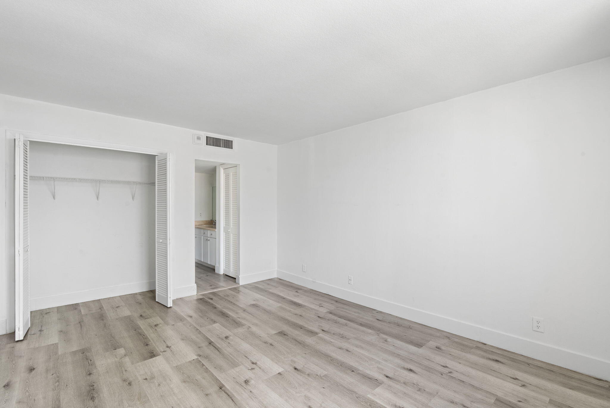 1900 S Ocean Boulevard 10j Property Photo 19