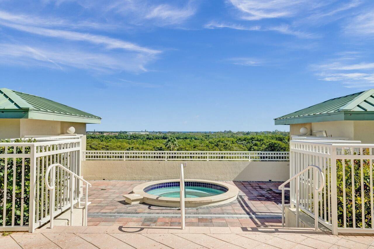 350 N Federal Highway 903 Property Photo 2
