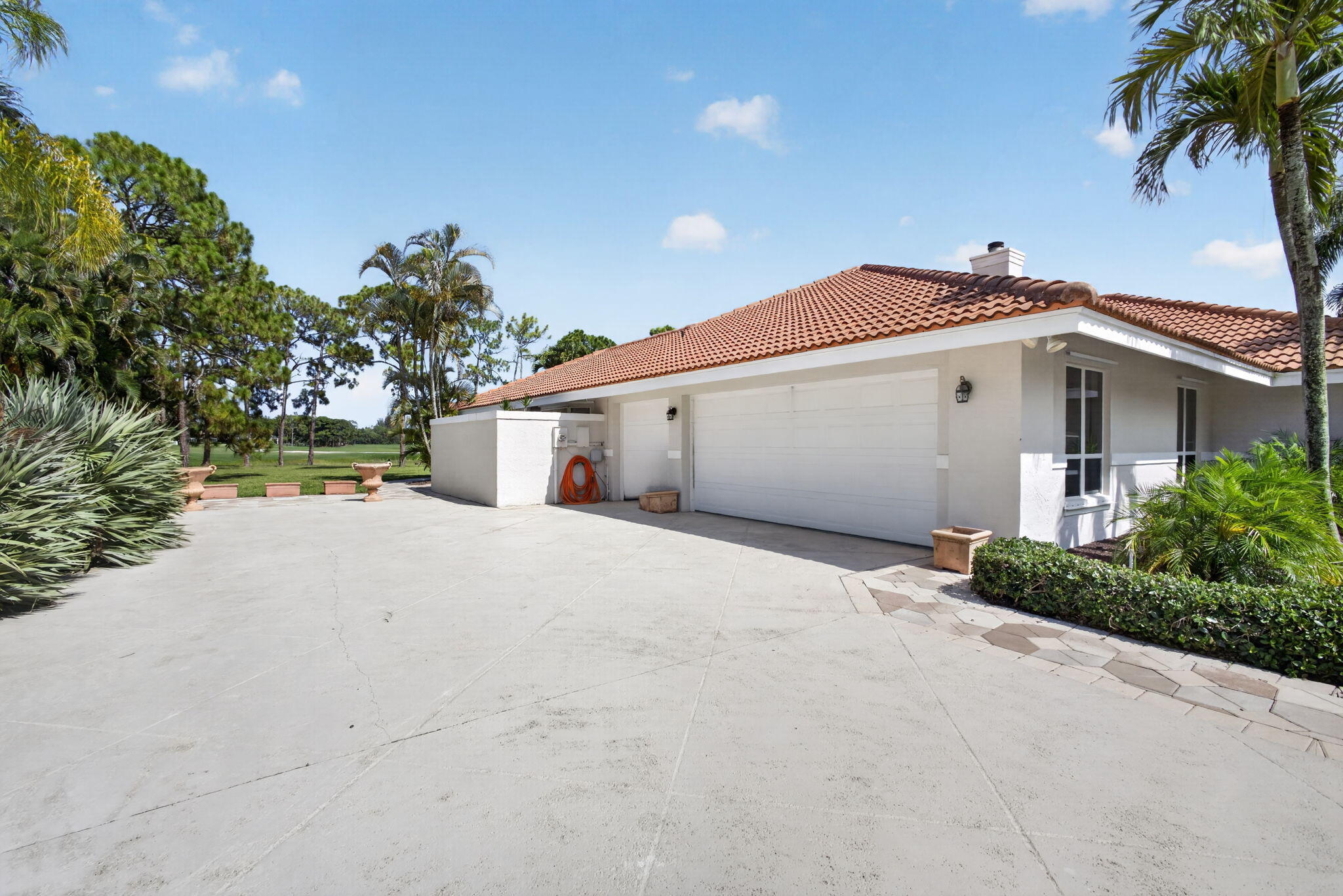11866 Keswick Way Property Photo 7