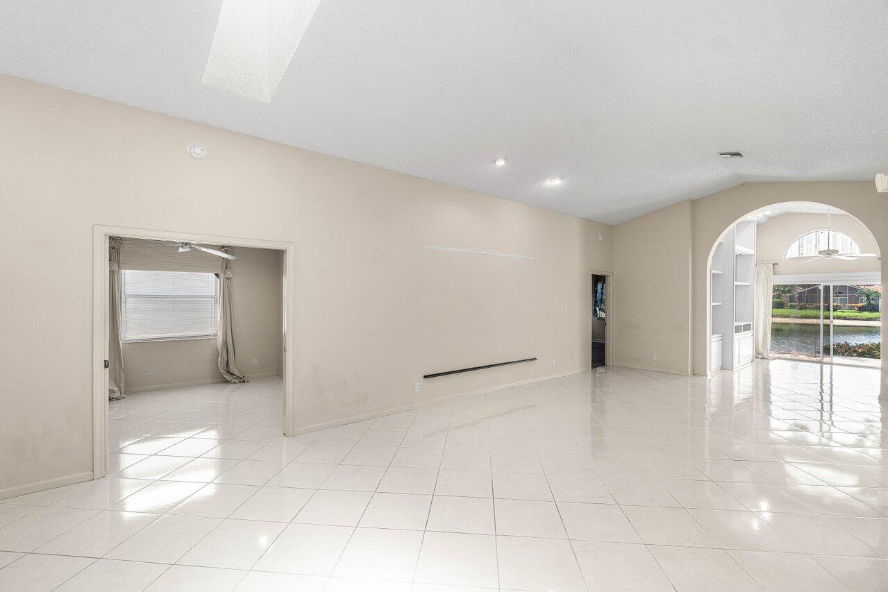 9763 Harbour Lake Circle S Property Photo 10