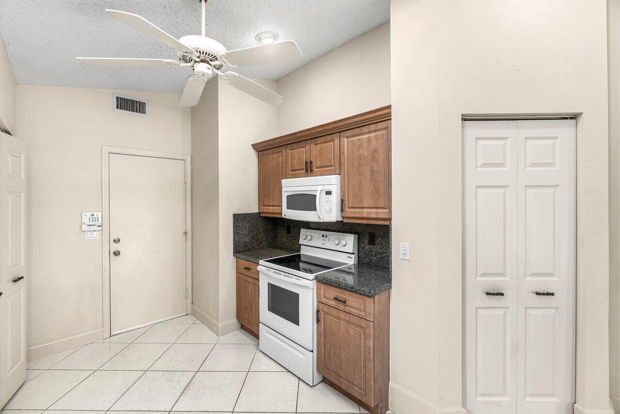 9763 Harbour Lake Circle S Property Photo 22