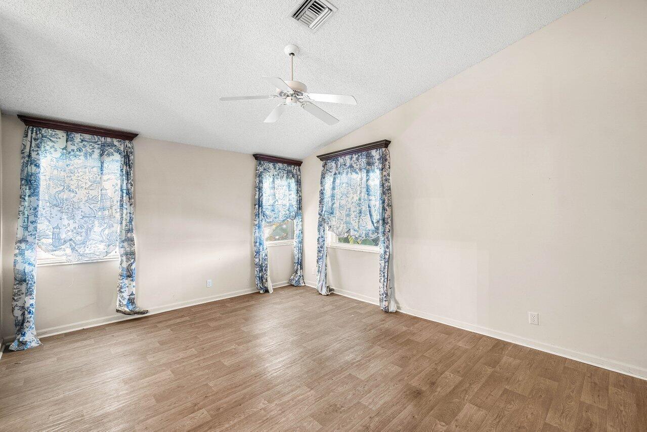 9763 Harbour Lake Circle S Property Photo 31