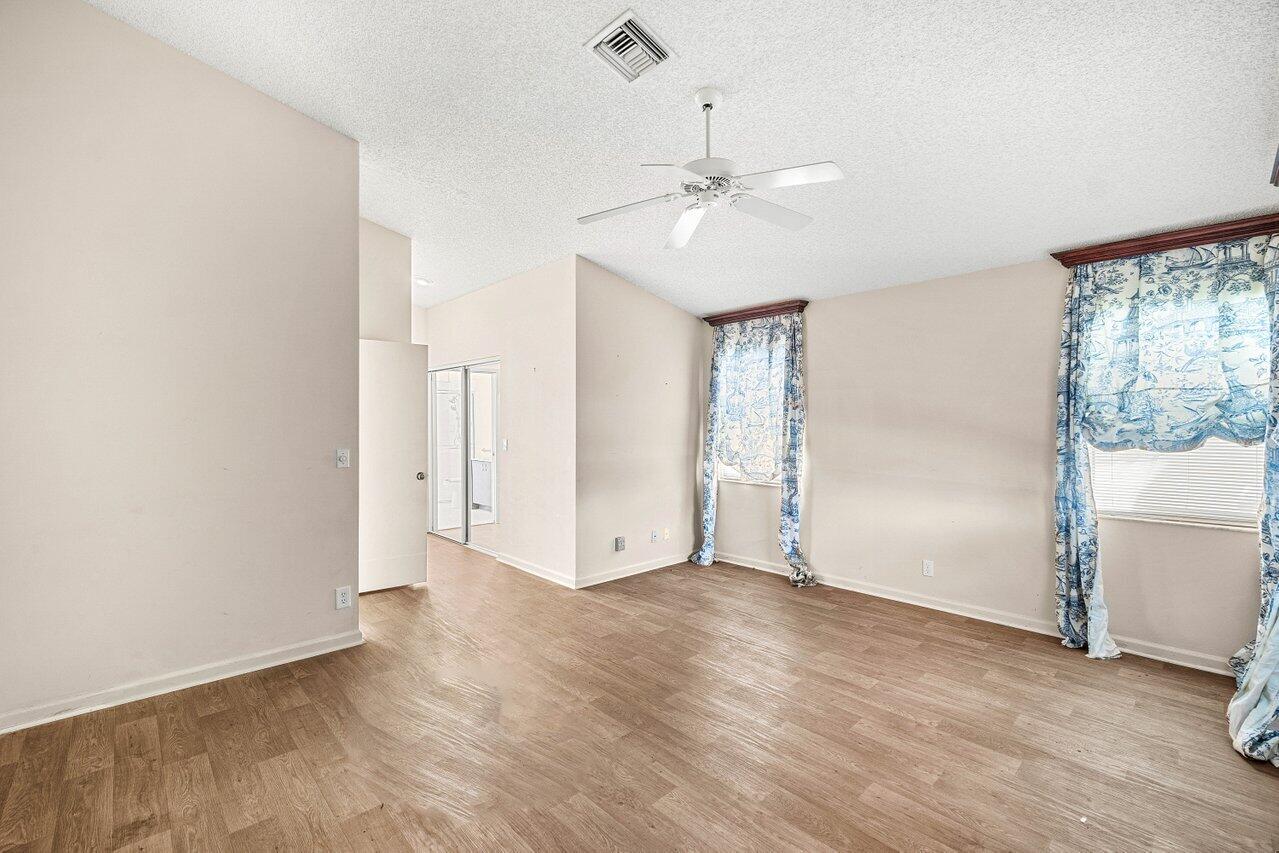 9763 Harbour Lake Circle S Property Photo 32