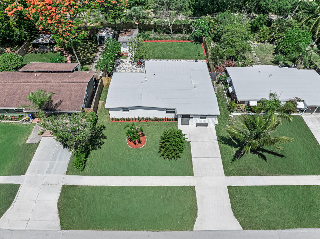 12063 Acapulco Avenue Property Photo 16