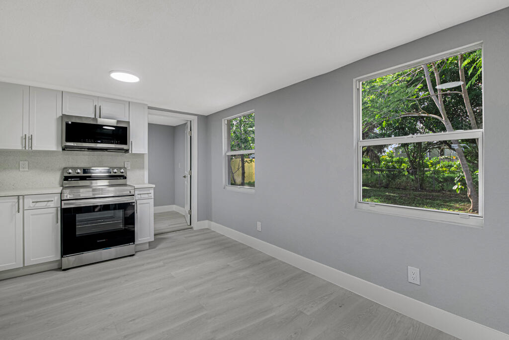 12063 Acapulco Avenue Property Photo 35