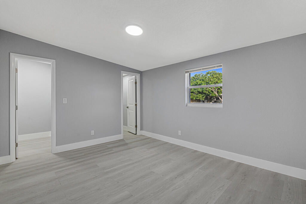 12063 Acapulco Avenue Property Photo 41