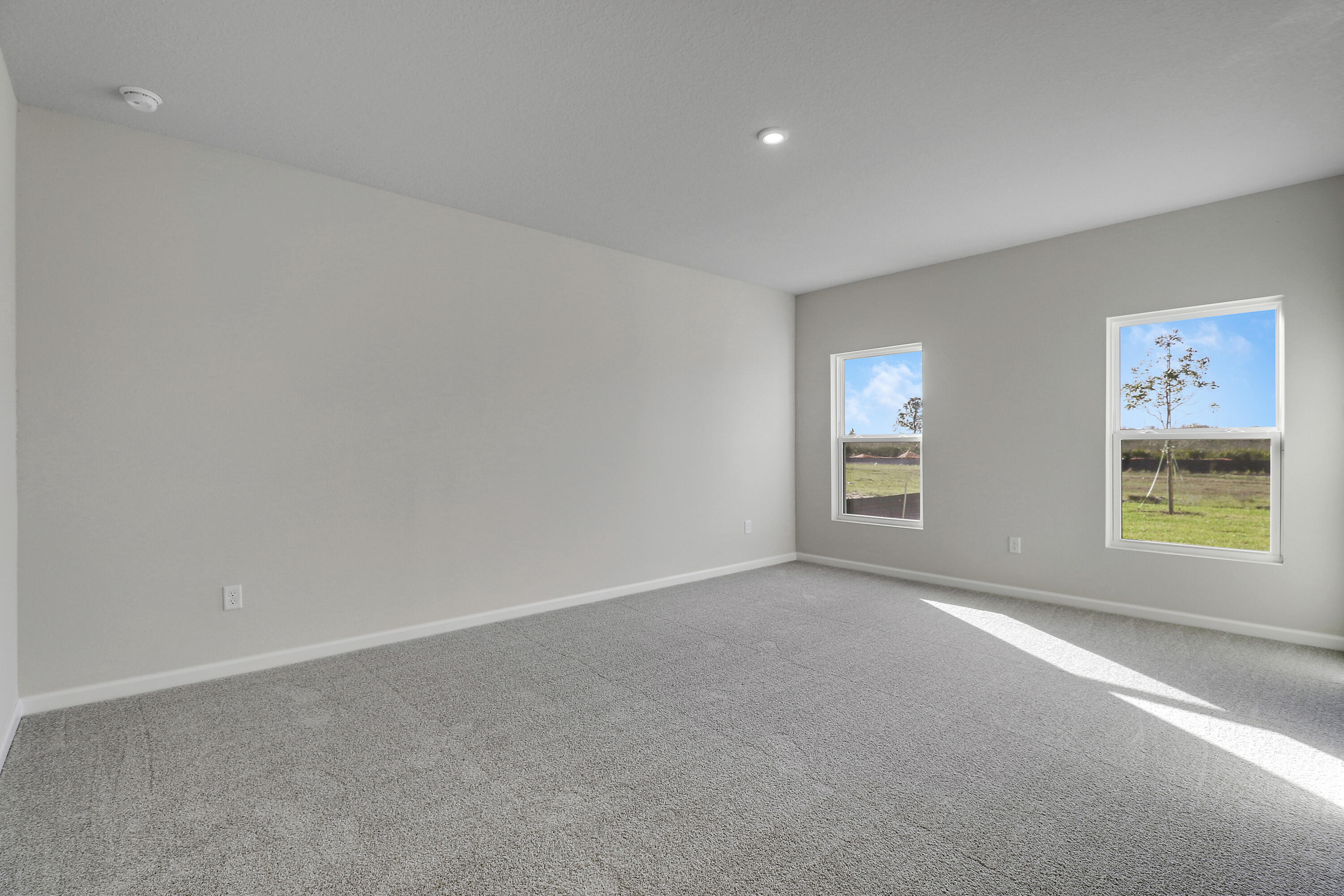 15404 Sw American Street Property Photo 24