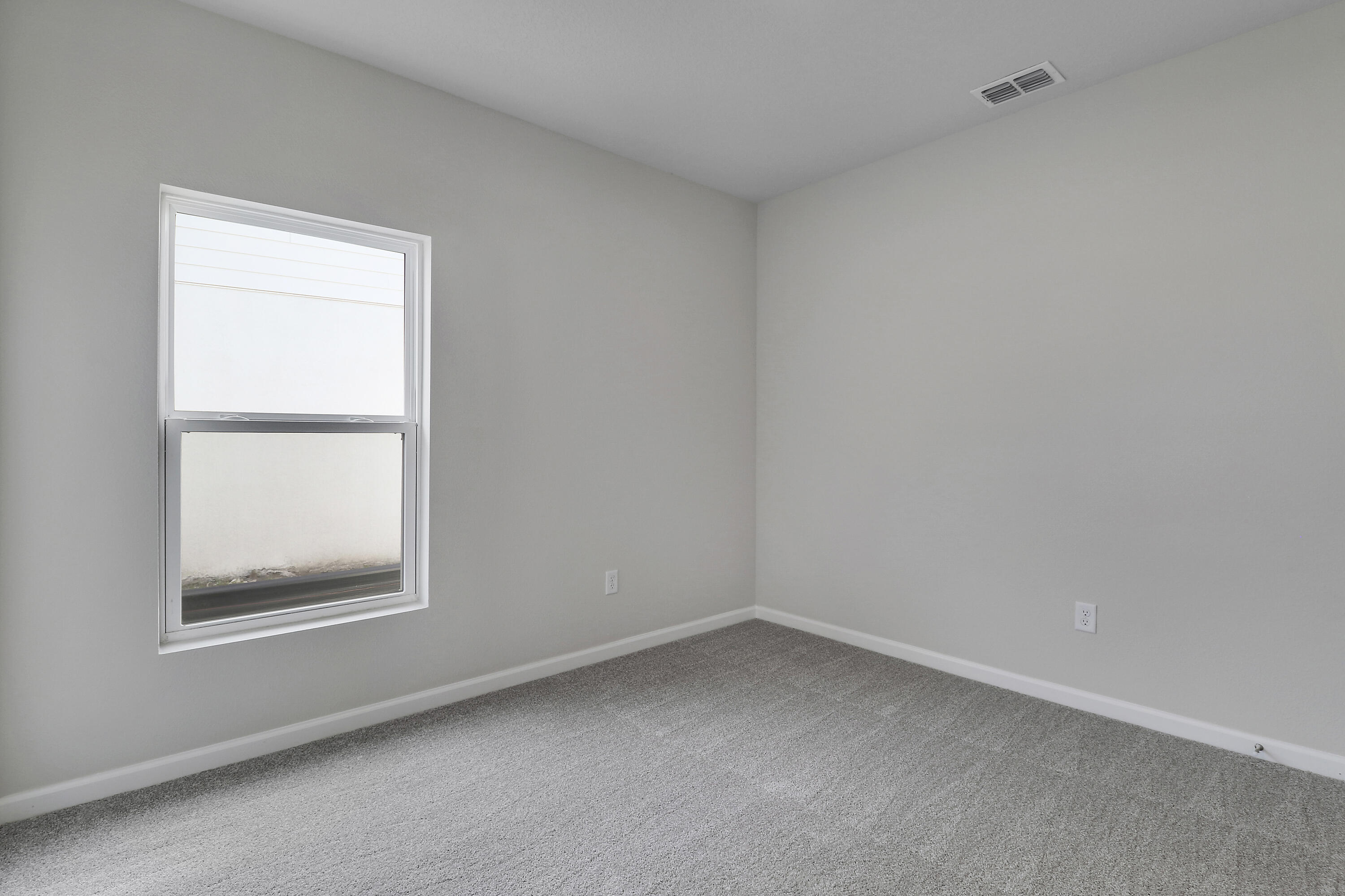 15404 Sw American Street Property Photo 27