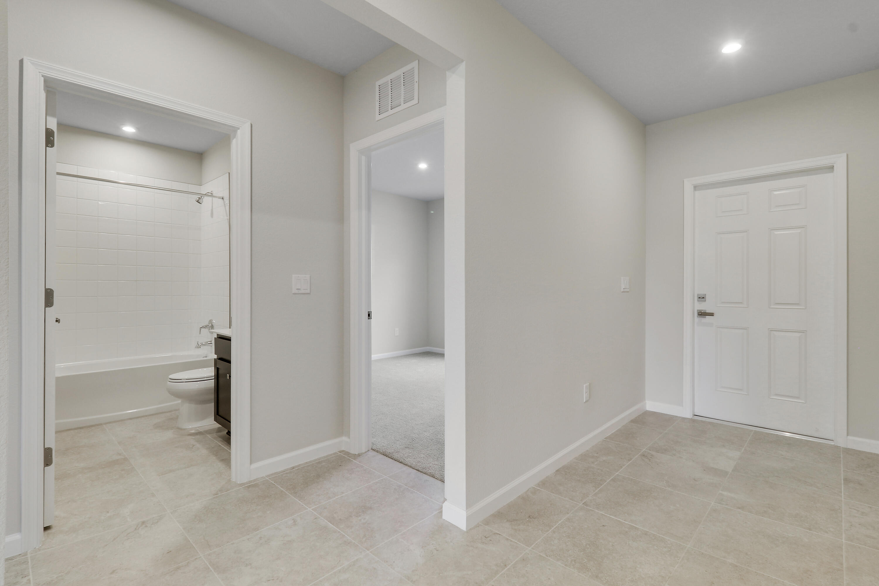 15404 Sw American Street Property Photo 31