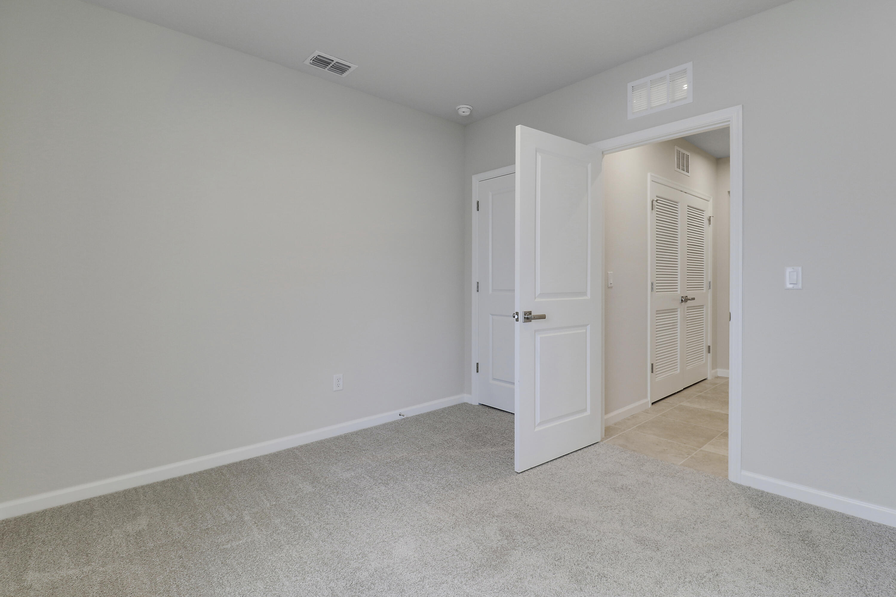 15404 Sw American Street Property Photo 33