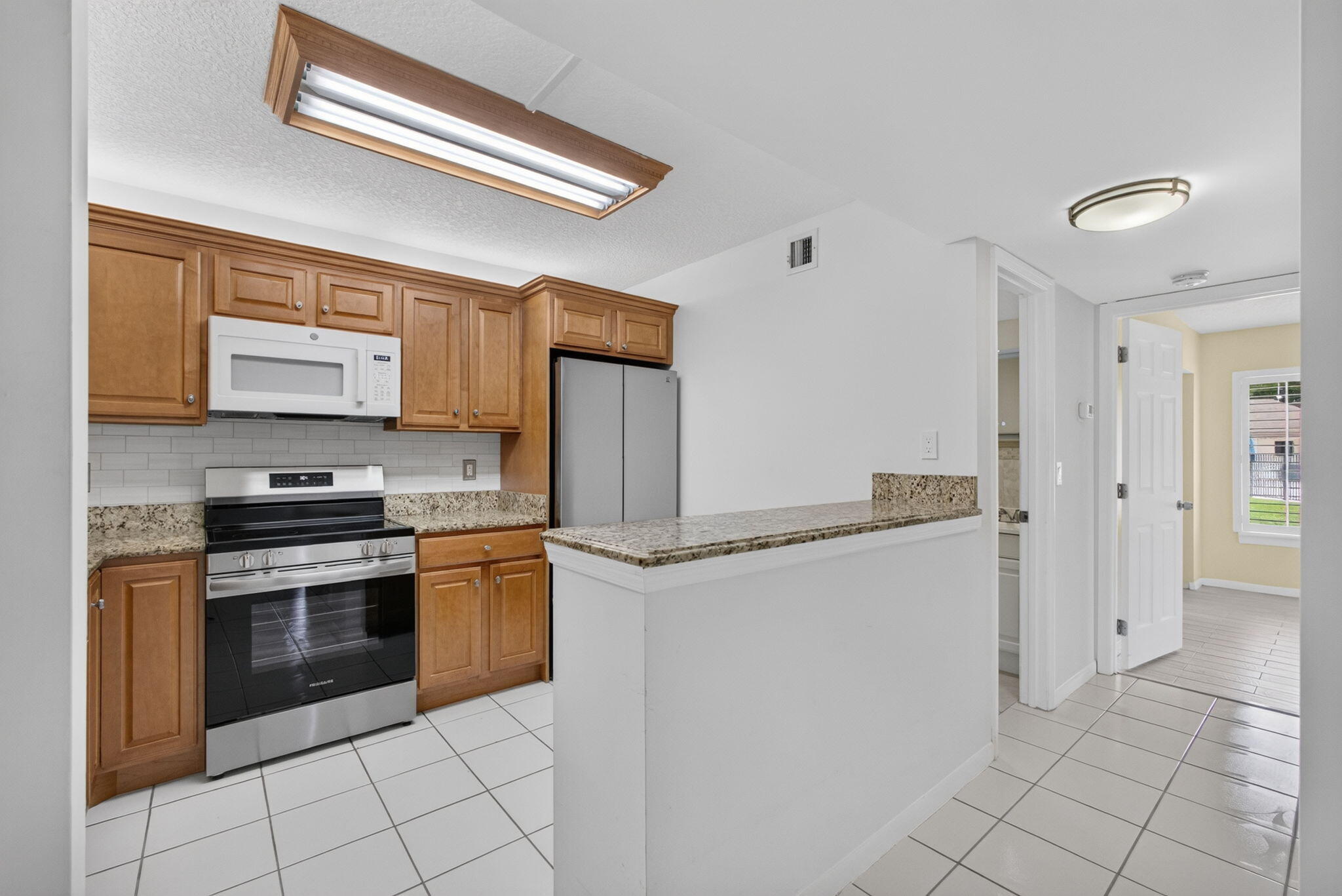 6341 Chasewood Drive D Property Photo 11