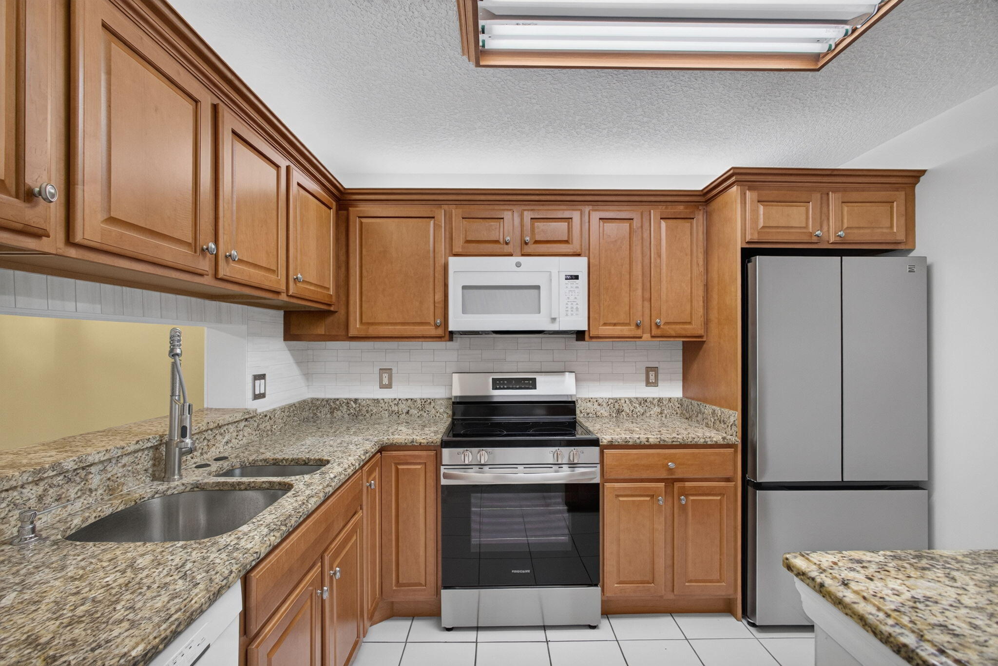 6341 Chasewood Drive D Property Photo 12