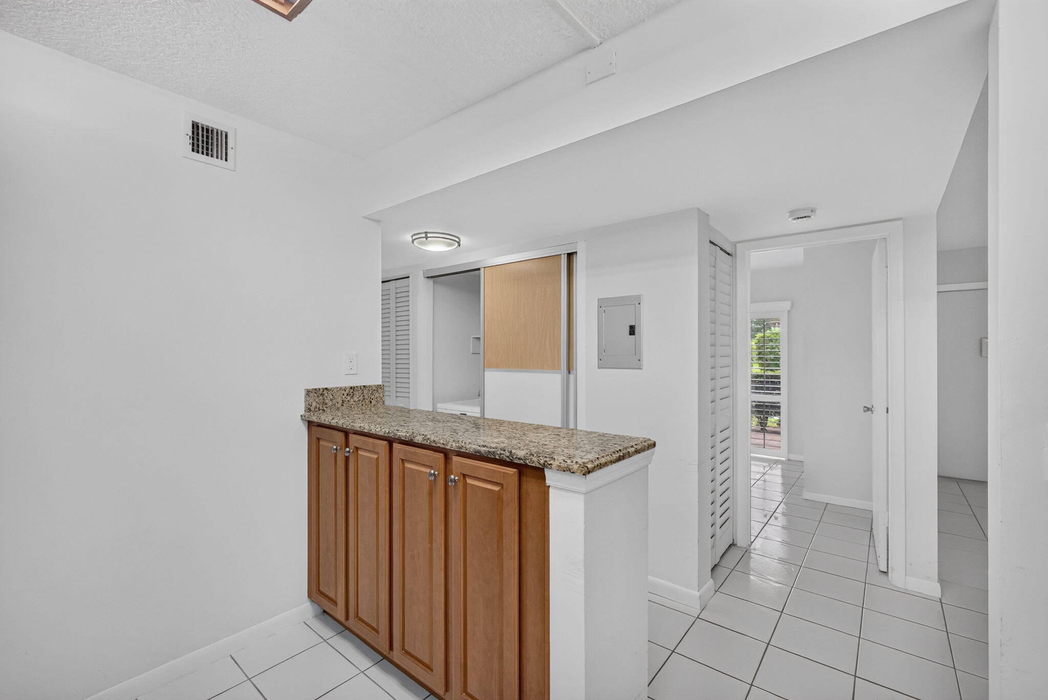 6341 Chasewood Drive D Property Photo 15