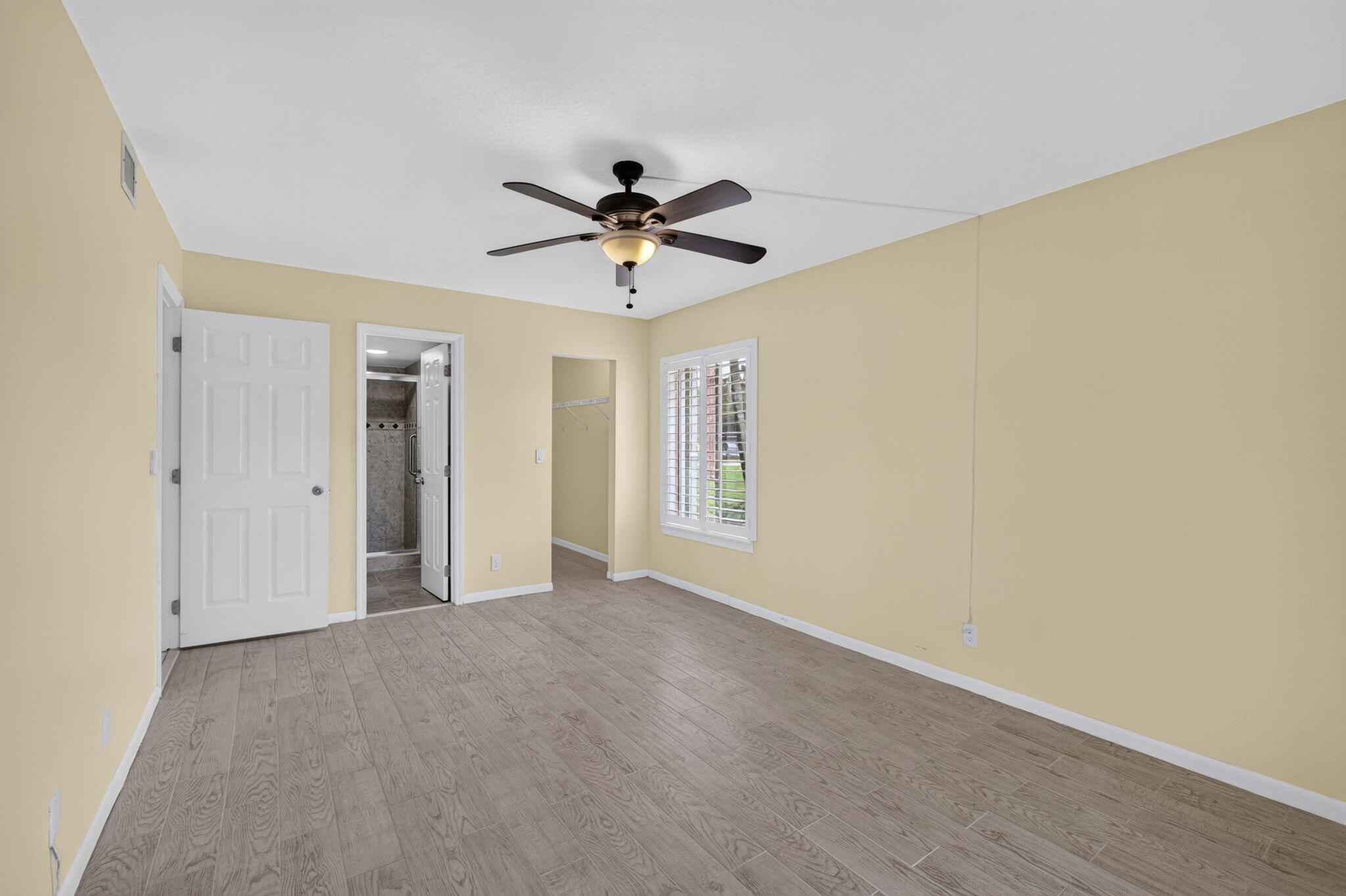 6341 Chasewood Drive D Property Photo 22