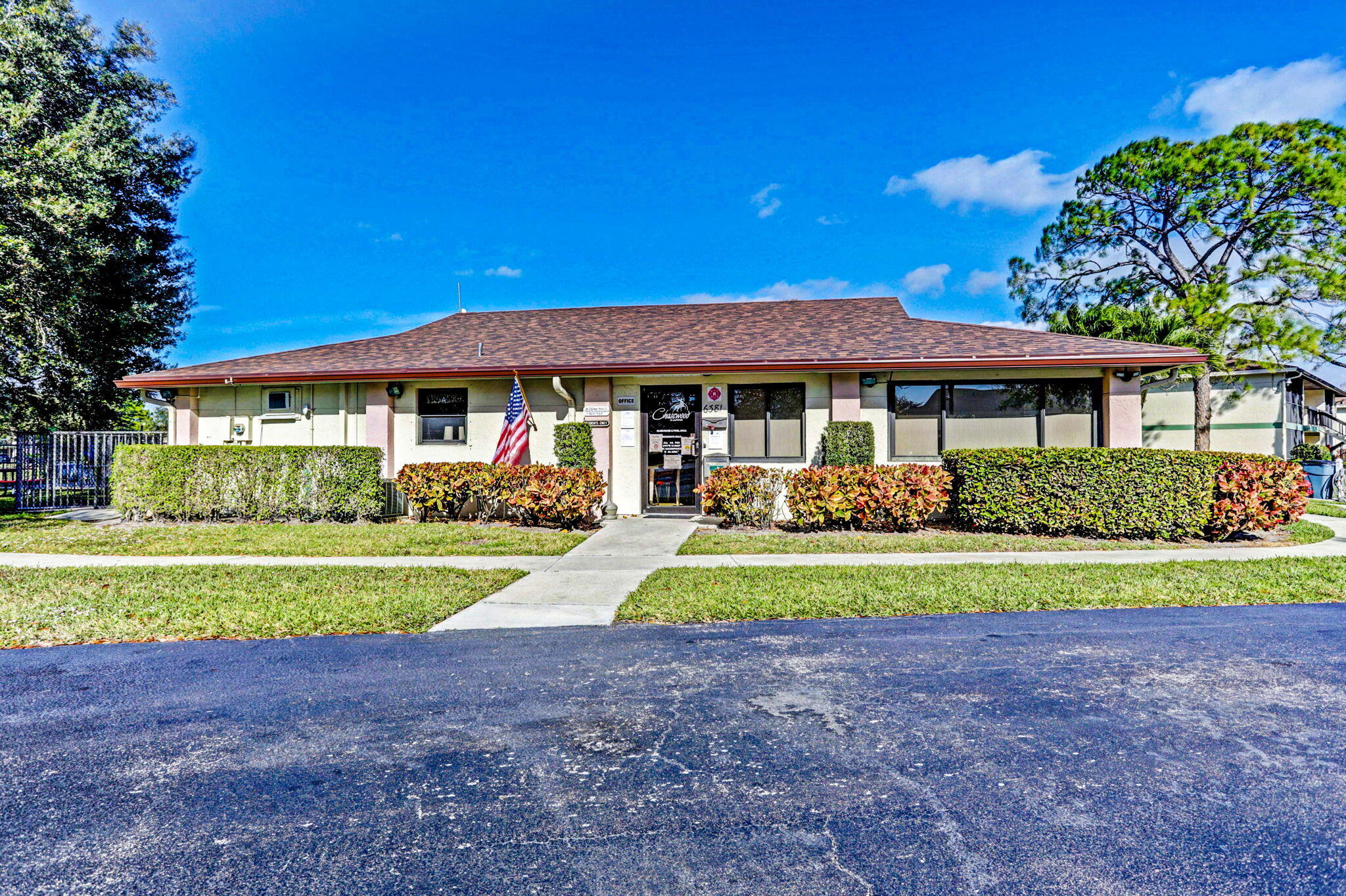 6341 Chasewood Drive D Property Photo 34