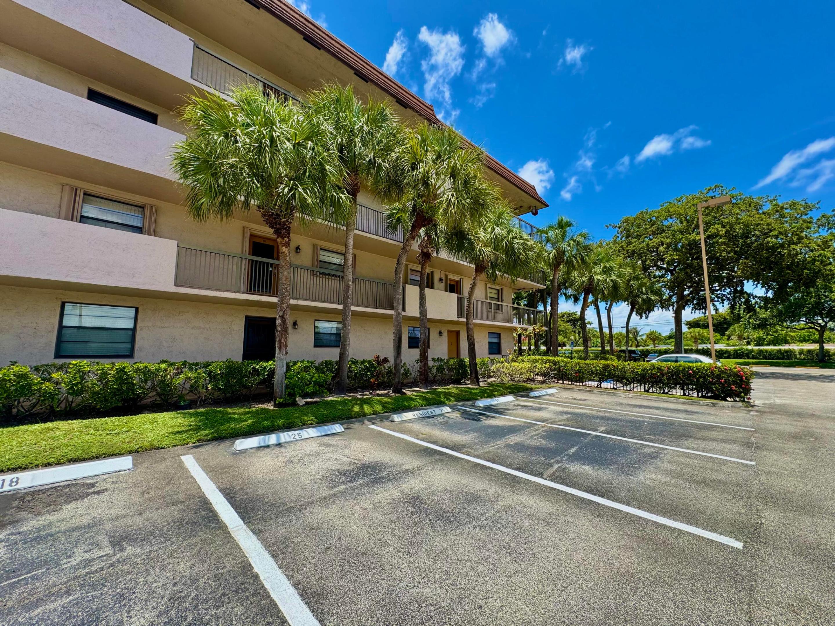 4930 E Sabal Palm Boulevard 107 Property Photo 1