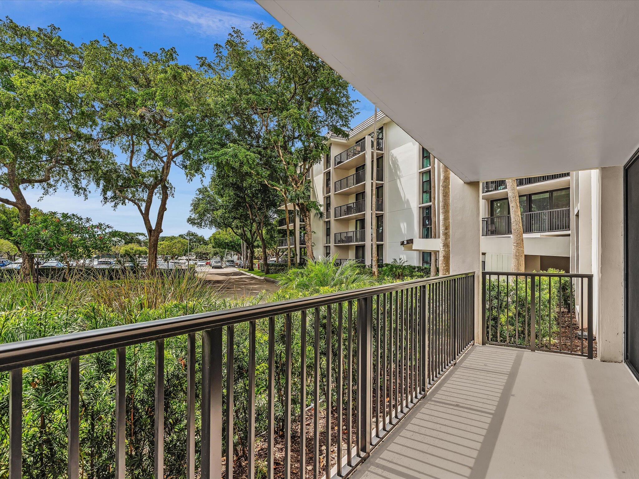 1350 River Reach Drive 111 Property Photo 15