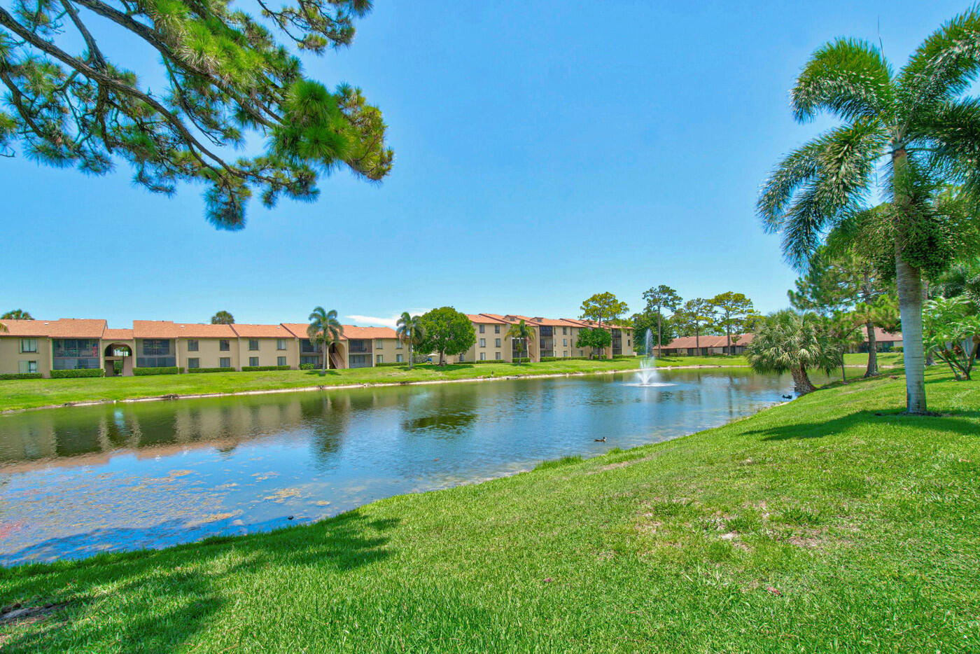 627 Sea Pine Way A3 Property Photo 27