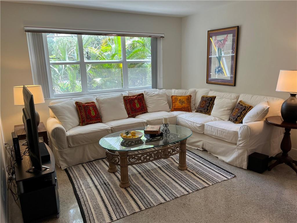700 Bayshore Drive 21 Property Photo 9