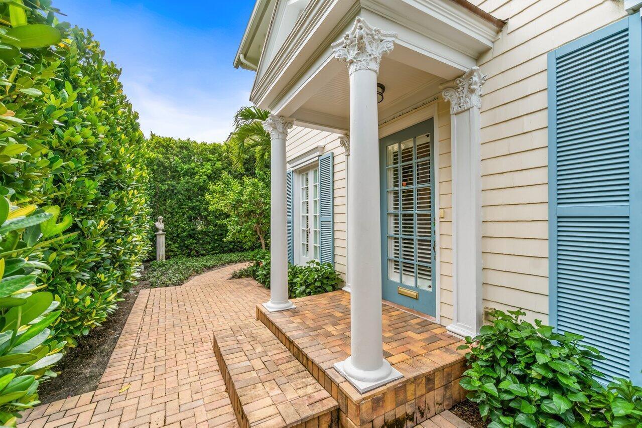 263 Park Avenue Property Photo 4