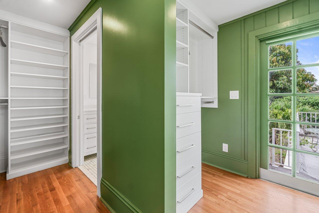263 Park Avenue Property Photo 19