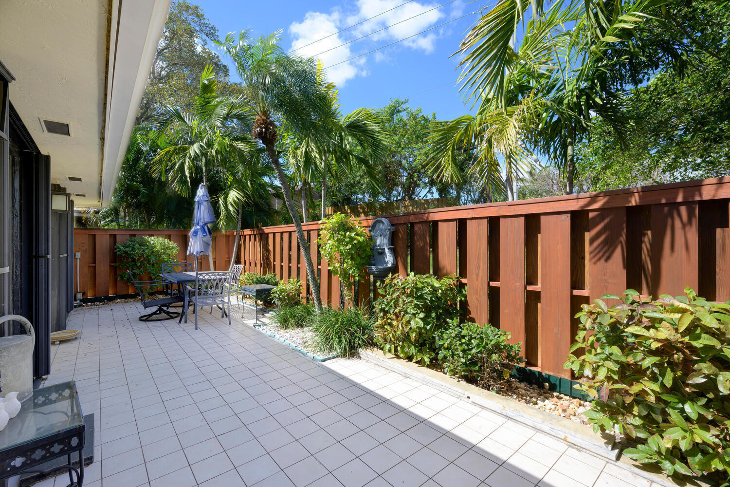 11335 Twelve Oaks Way Property Photo 16