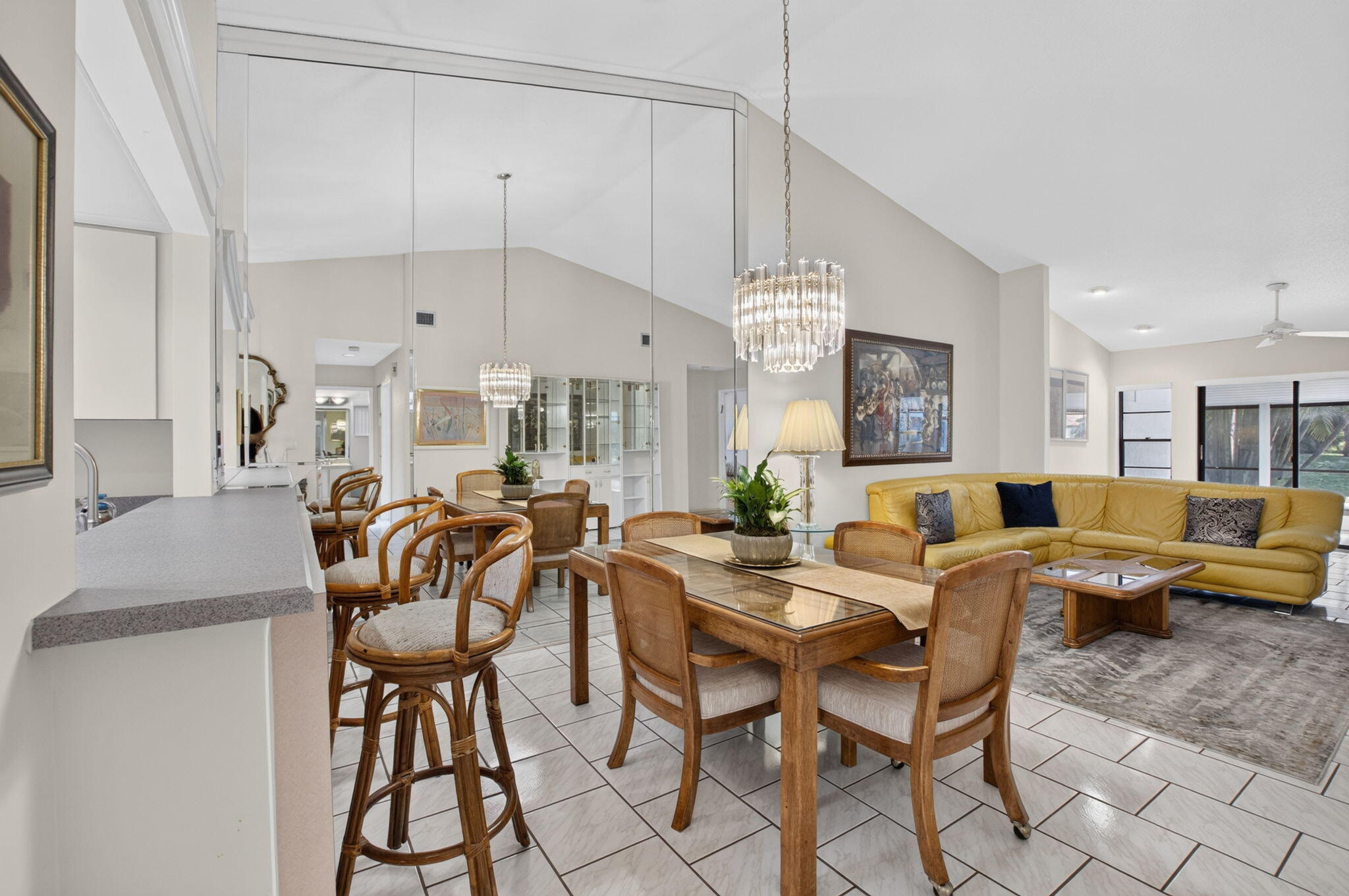 10546 Beach Palm Court B Property Photo 14
